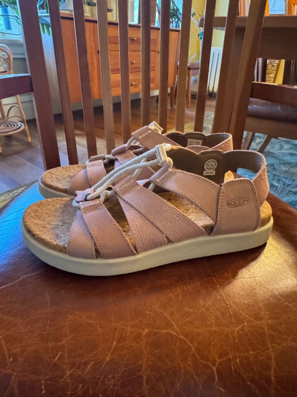 Keen Elle Mixed Strap Sandal - Picture 5 of 6